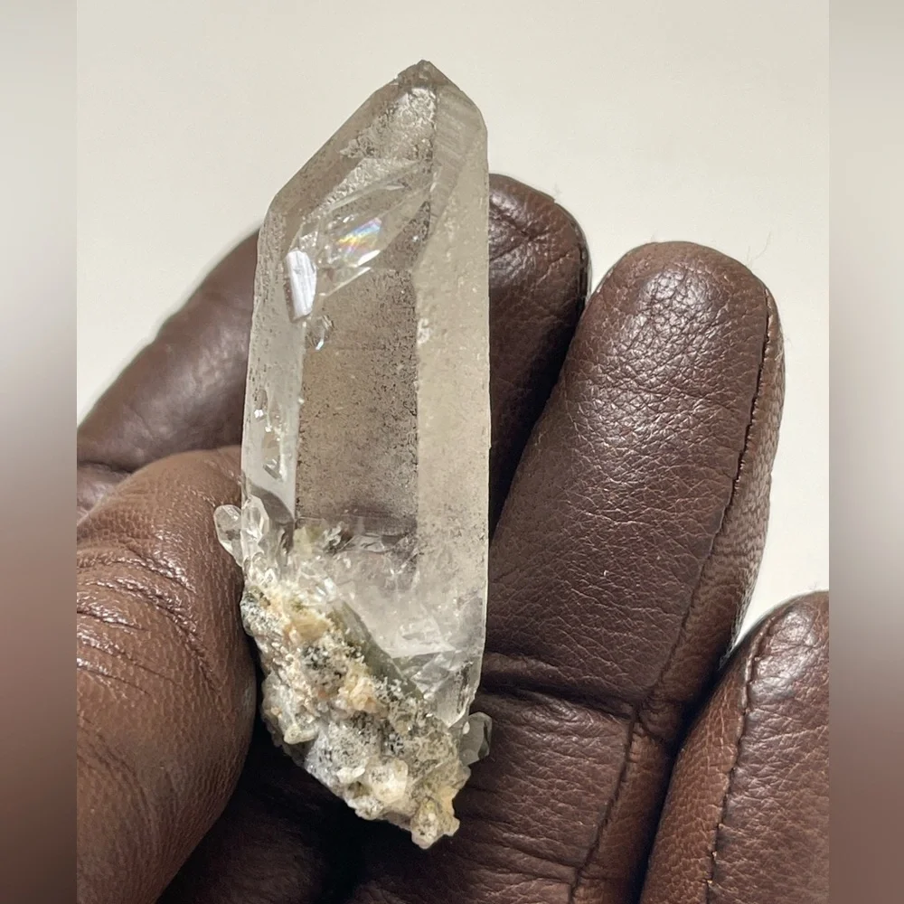 Lemurian Quartz with inclusions - Picture 10 of 14